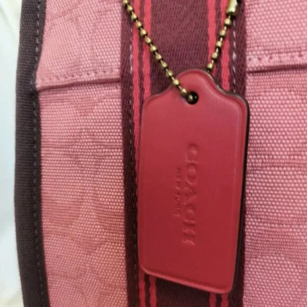 COACH Spin Taffy Multi Colored Tote 27 In Signature EXCELLENT - Picture 5 of 5